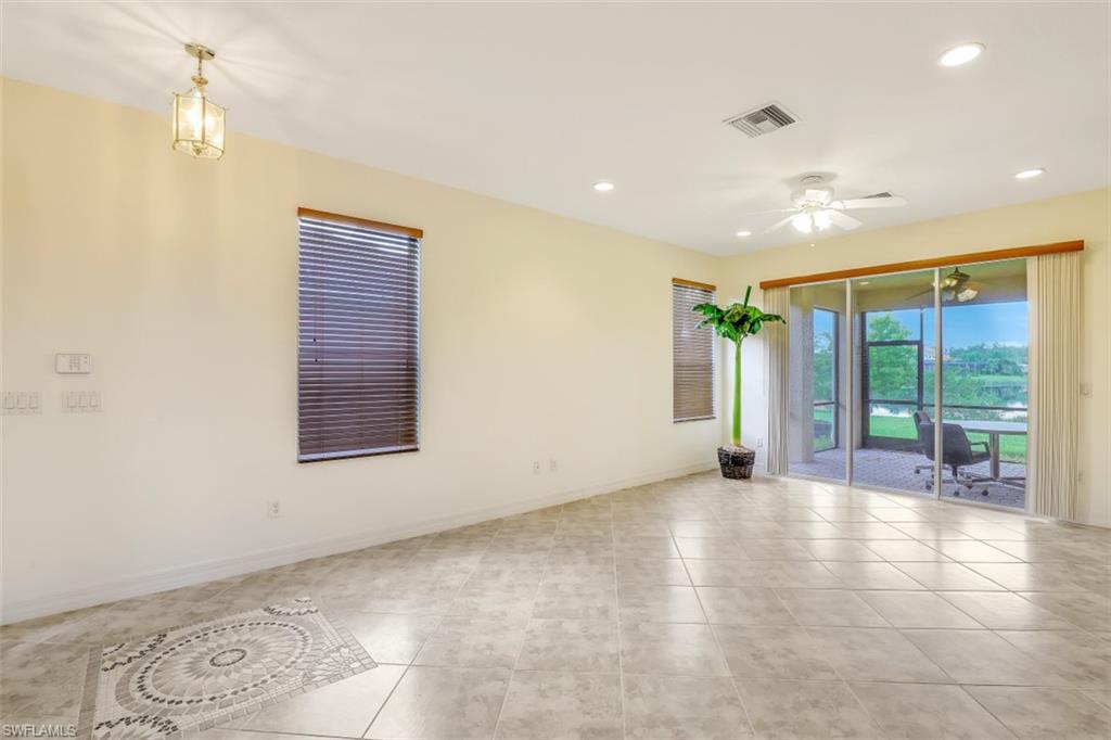 BOTANICA LAKES - Residential