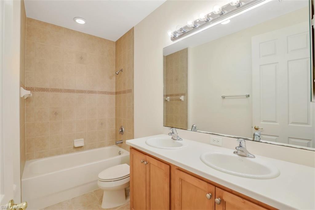 BOTANICA LAKES - Residential