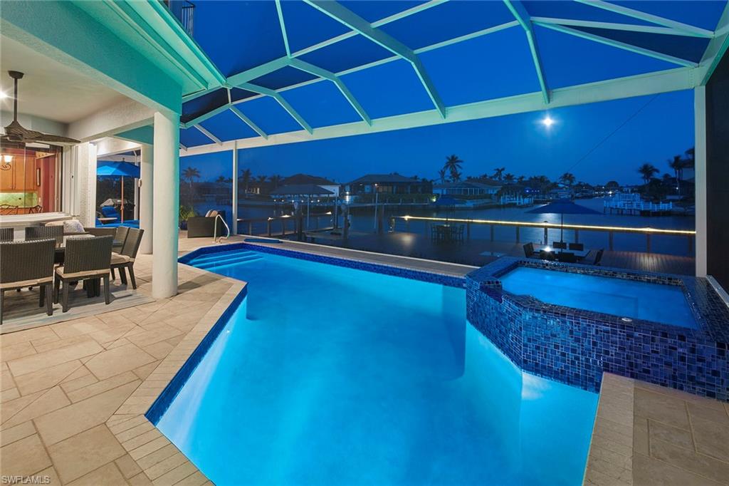 MARCO BEACH - Residential