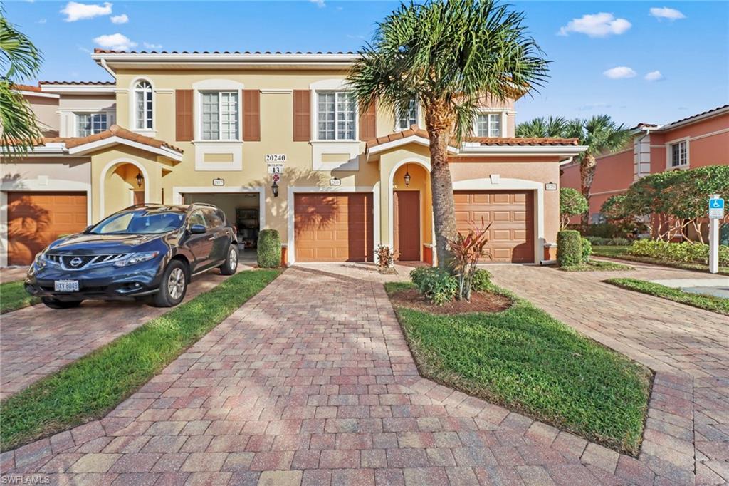 VILLAGIO - Residential