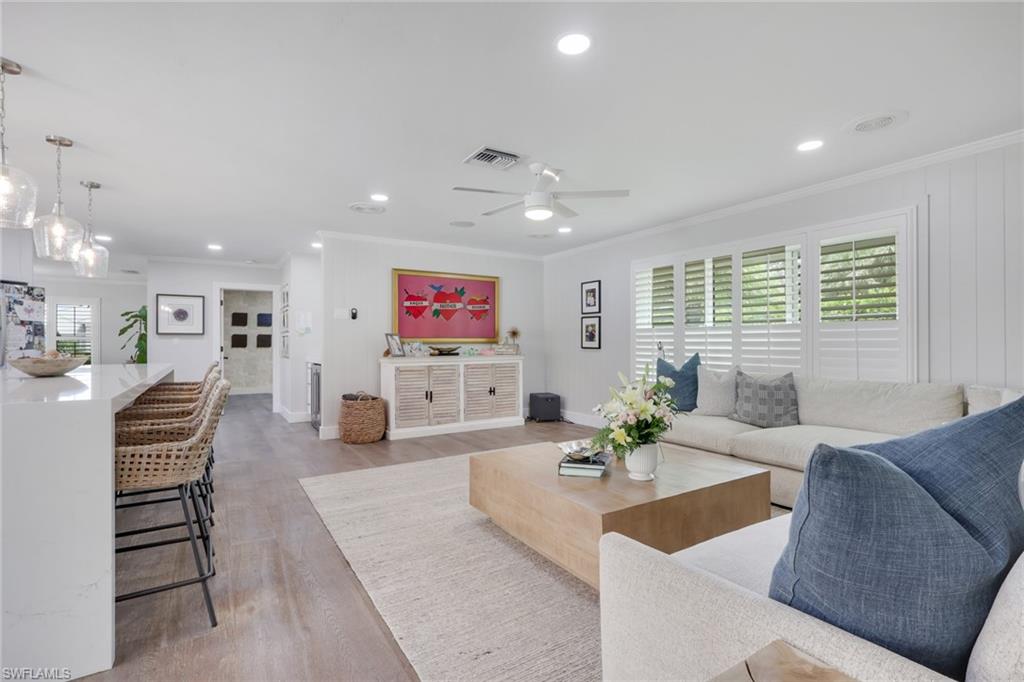 PARK SHORE - Residential