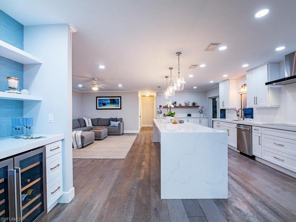 PARK SHORE - Residential