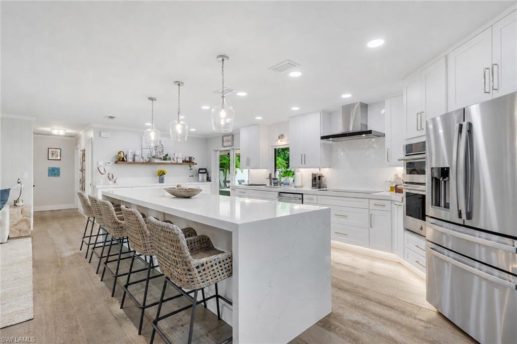 PARK SHORE - Residential