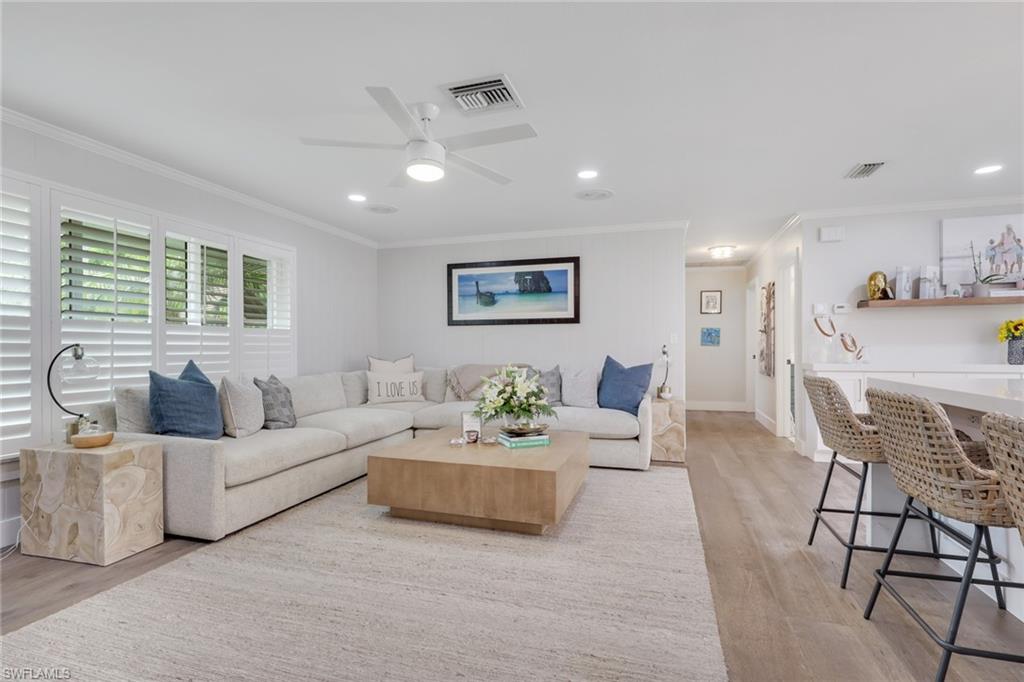 PARK SHORE - Residential