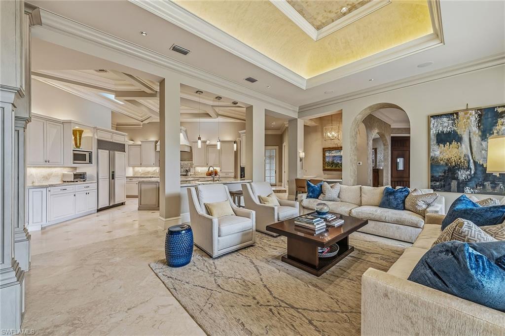 ESTATES AT BAY COLONY GOLF CLUB - Residential