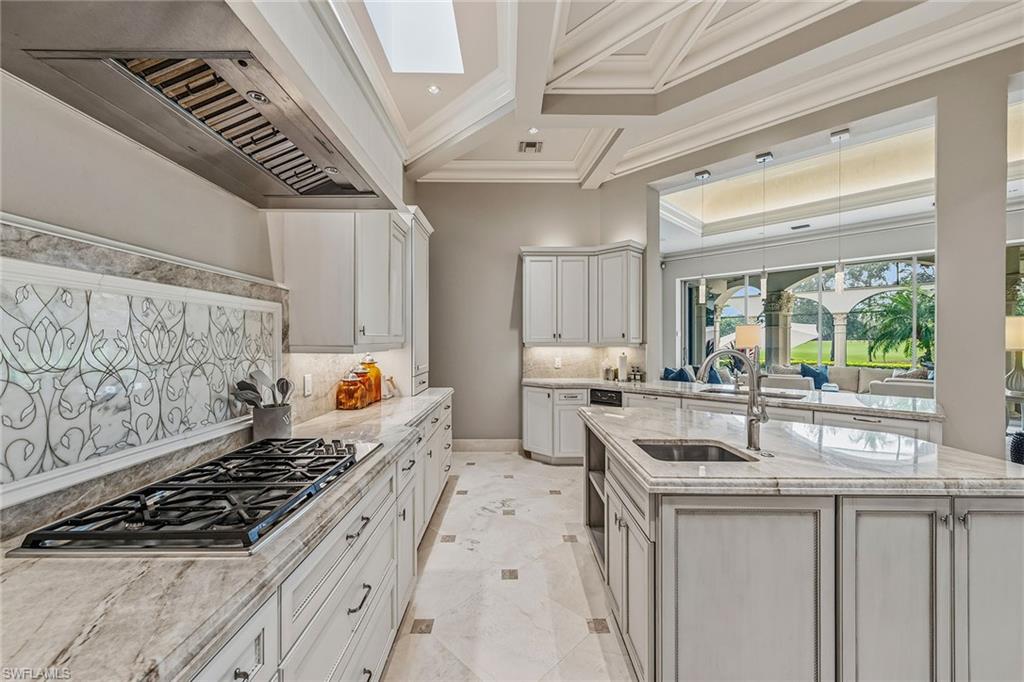 ESTATES AT BAY COLONY GOLF CLUB - Residential