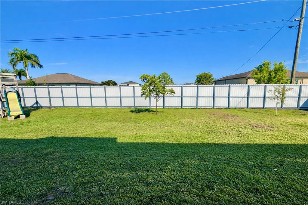 CAPE CORAL - Residential