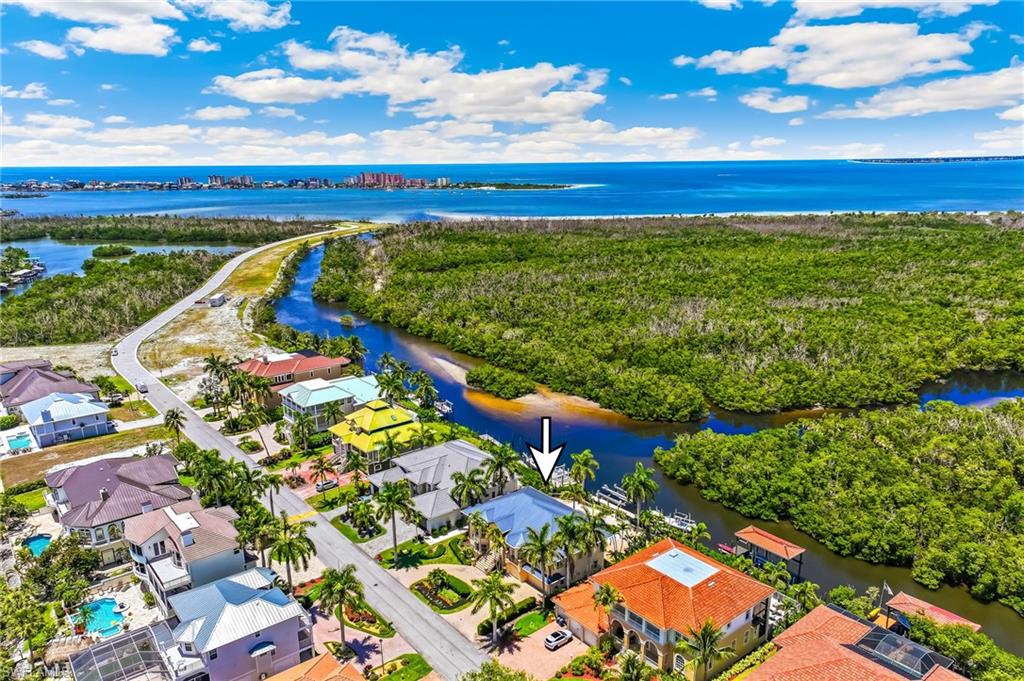 OLD PELICAN BAY - Residential