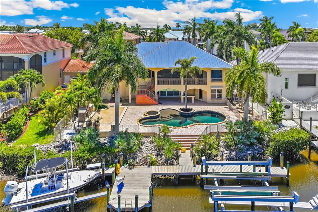 OLD PELICAN BAY - Residential