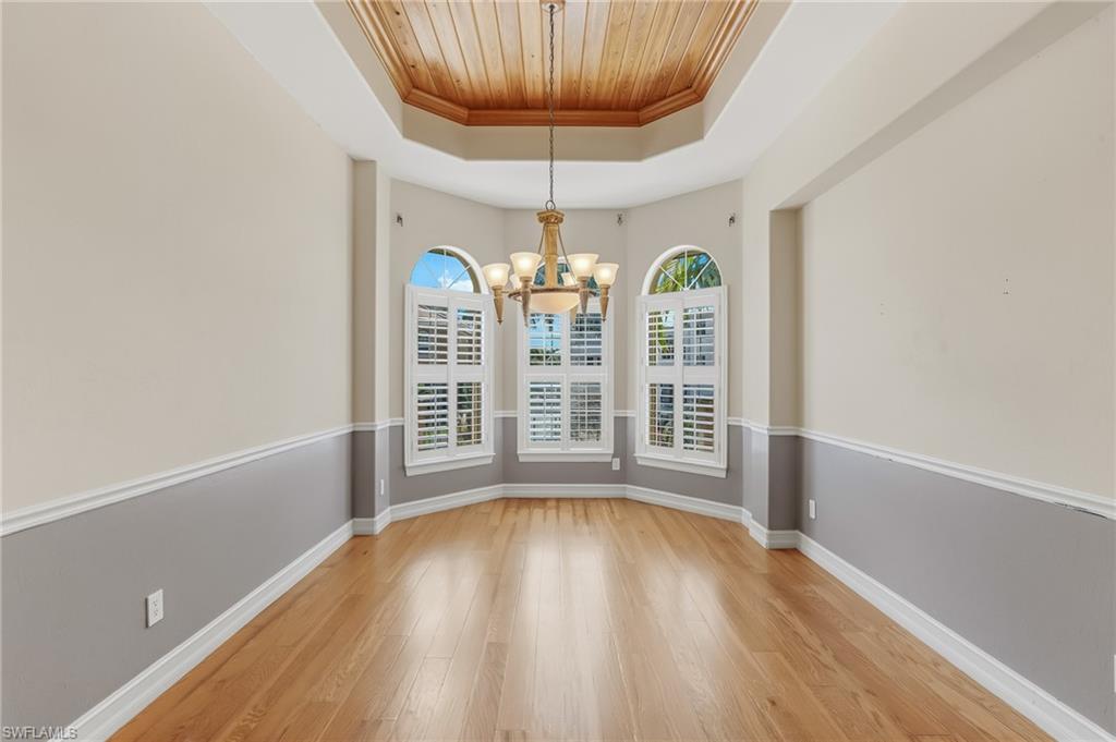 OLD PELICAN BAY - Residential