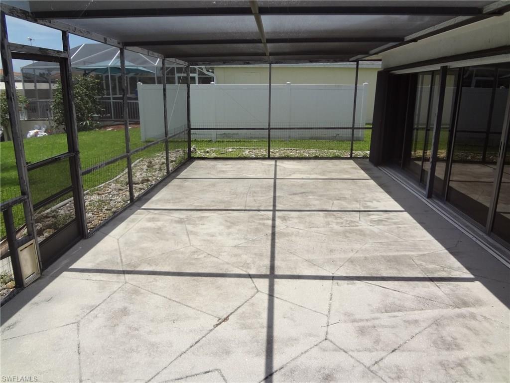 CAPE CORAL - Residential