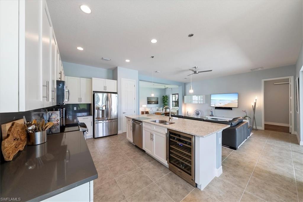 RIVERSTONE - Residential