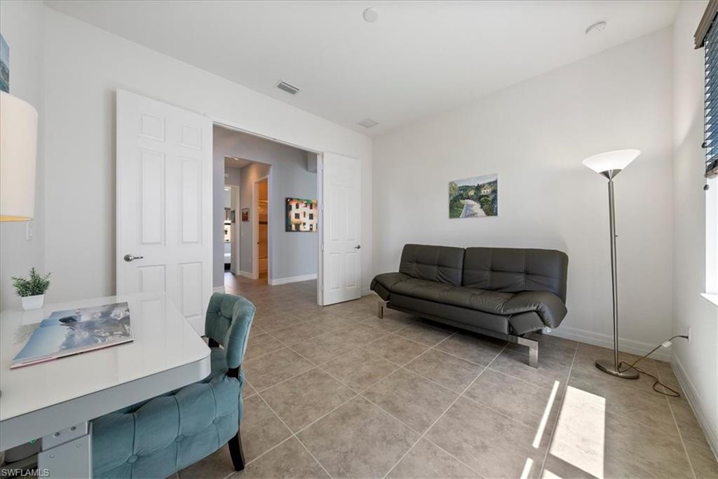 RIVERSTONE - Residential