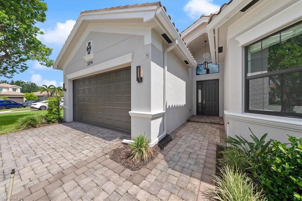 RIVERSTONE - Residential