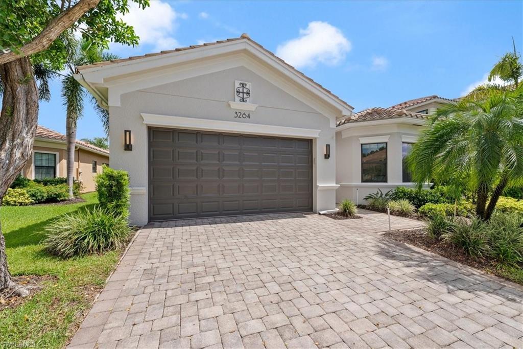 RIVERSTONE - Residential