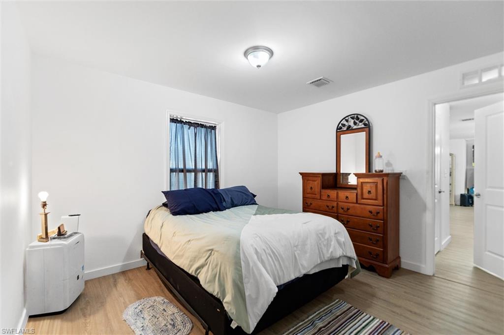 LAKE KELLY - Residential