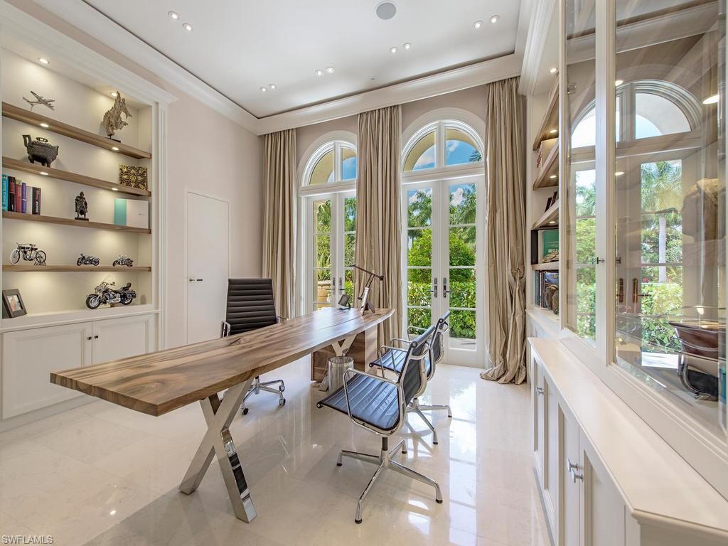 PALM GARDENS - Residential