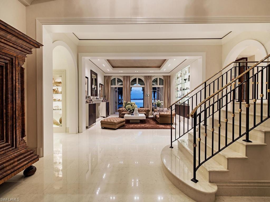 PALM GARDENS - Residential