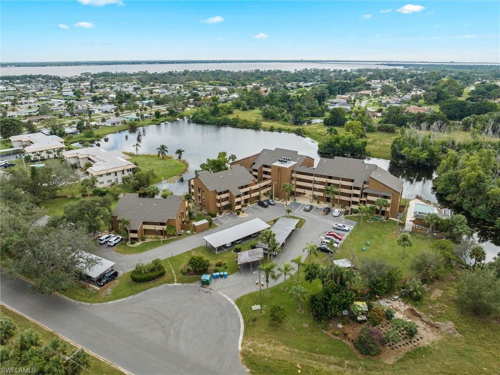 LAKESIDE AT LOCHMOOR CONDO - Residential