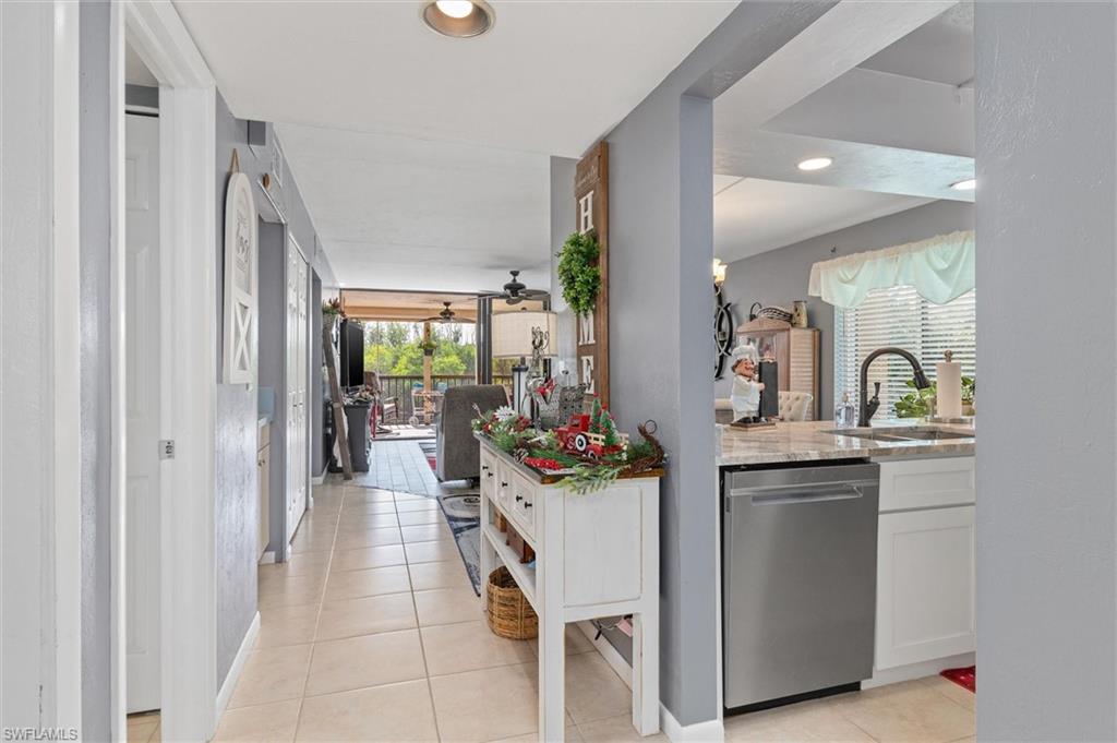 LAKESIDE AT LOCHMOOR CONDO - Residential