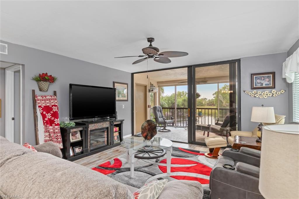 LAKESIDE AT LOCHMOOR CONDO - Residential