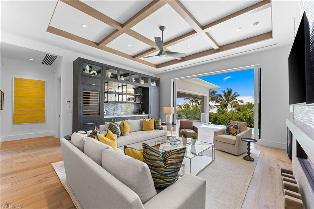 MANGROVE BAY - Residential