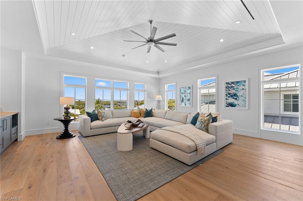 MANGROVE BAY - Residential