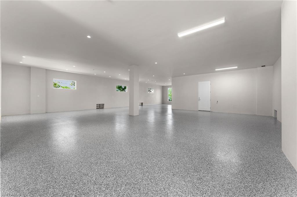 MANGROVE BAY - Residential
