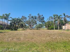 CORAL OAKS GOLF COURSE - Land