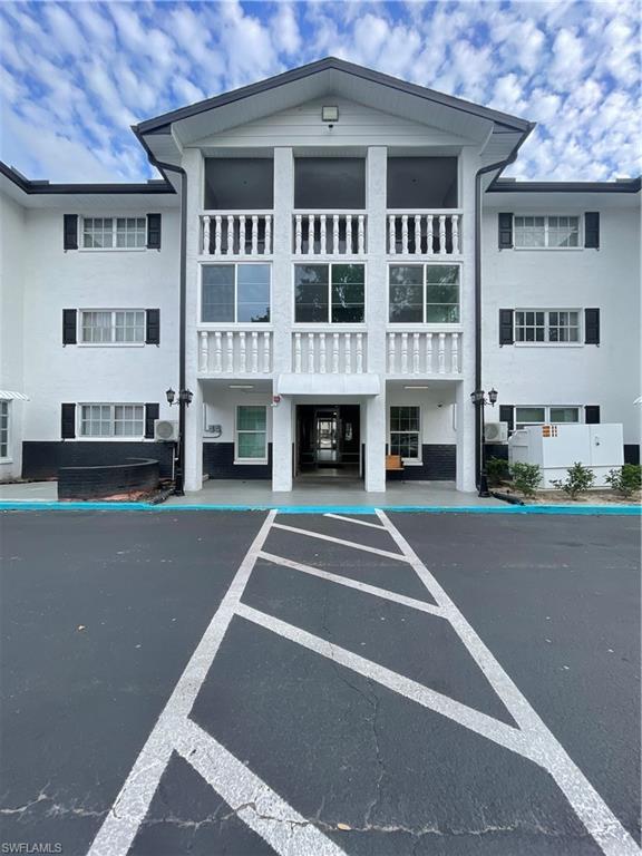 Location, location! 2 bedrooms,1 bathroom condo in the heart of Fort Myers. Don't miss the chance to grab a move-in ready unit. Windsor West offers one assigned parking space, commom elevator, community pool, picnic area with a grill and common laundry. The condo fee include water. This is a great first home start or can be a great investment, Windsor West allow short rental of 90 days minimum. Just off US 41, walking distance to Edison Mall, easy access to I-75, schools, shopping, restaurants, etc. New Buyer to assume the (SA) Special Assessment of $71/monthly to improvements that include Hallways, Parking Lot, Lighting, Flooring and Painting, Sky Deck, Pool,community room and Fitness Center (all replaces repair are common area and not inside the units). Some improvement/replace is done already, THE ROOF IS NEW. Outstanding investment opportunity! Agents, please read the remarks!