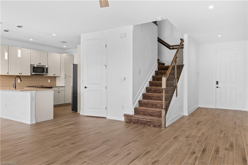 VANDERBILT RESERVE - Residential Lease