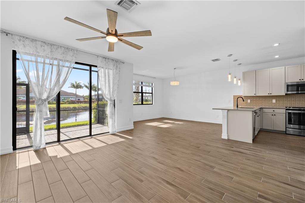 VANDERBILT RESERVE - Residential Lease