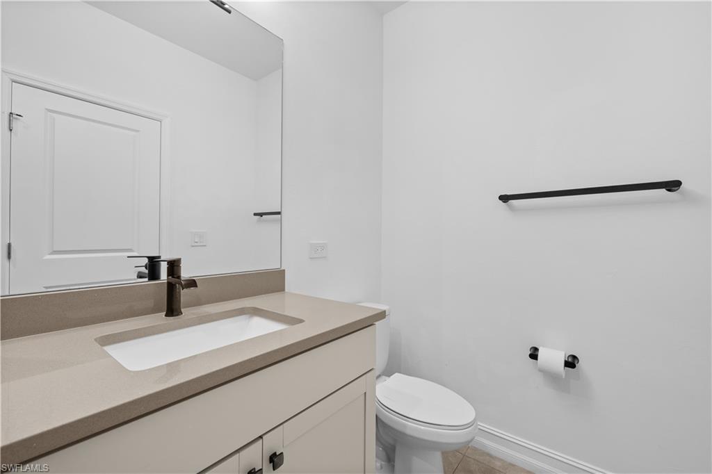 VANDERBILT RESERVE - Residential Lease