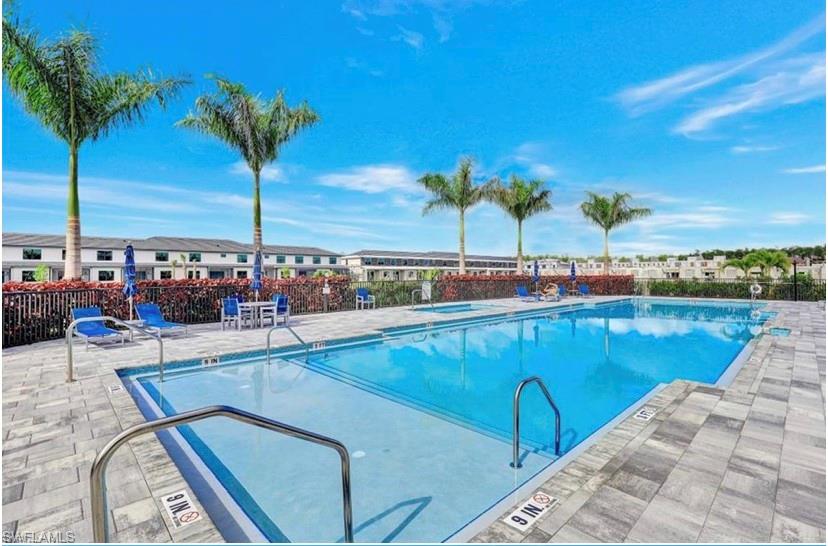 VANDERBILT RESERVE - Residential Lease