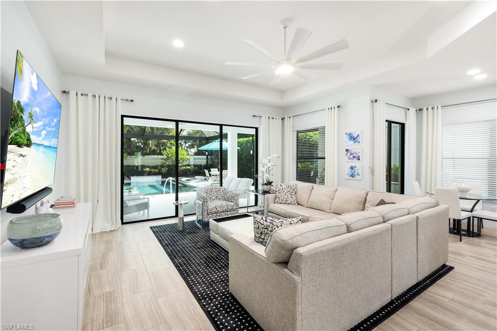 MARBELLA ISLES - Residential