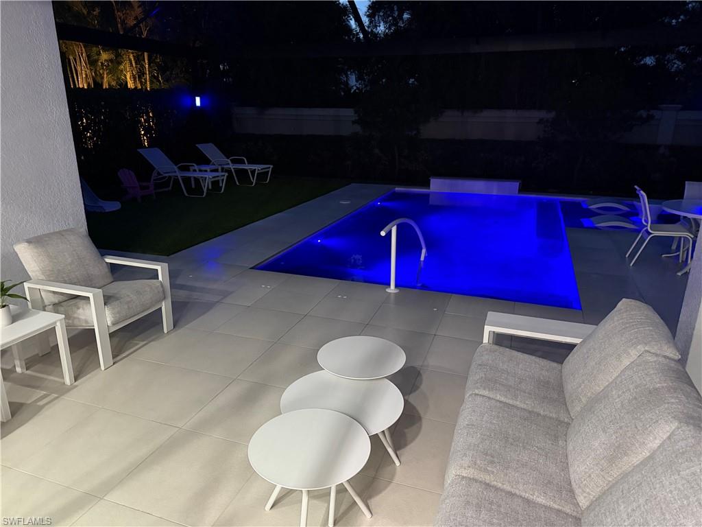 MARBELLA ISLES - Residential