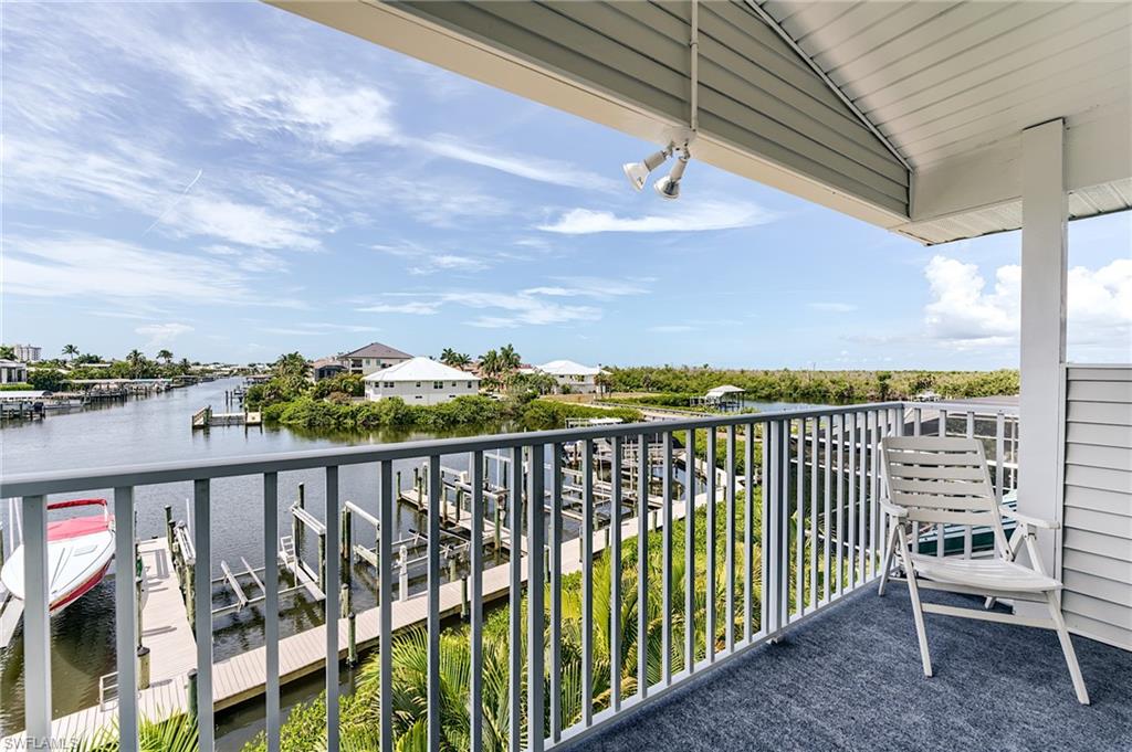 OLD PELICAN BAY - Residential