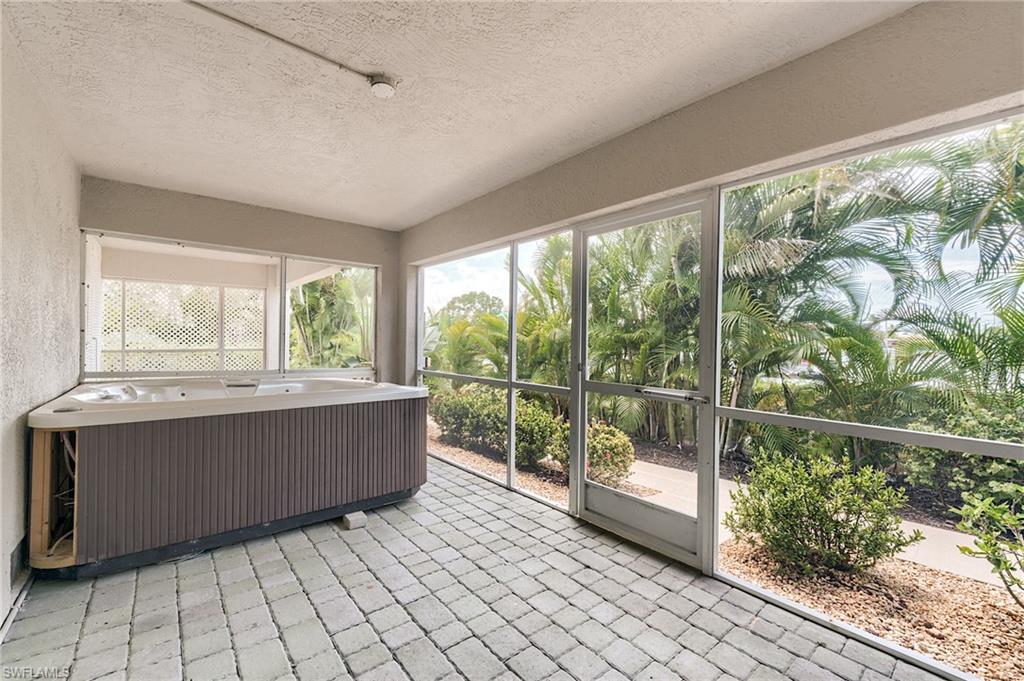 OLD PELICAN BAY - Residential