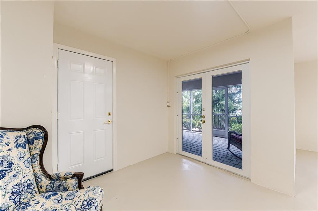 OLD PELICAN BAY - Residential