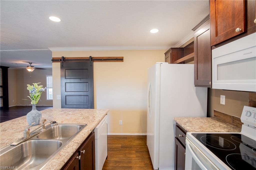 CLEWISTON - Residential