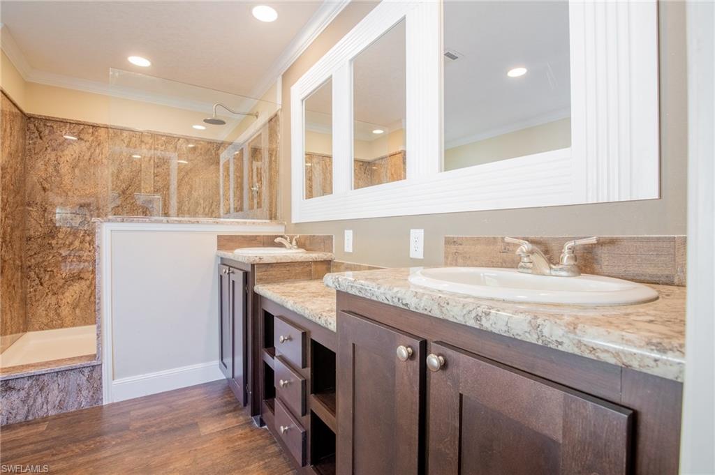 CLEWISTON - Residential