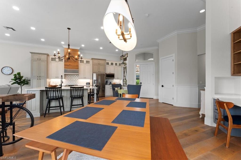PEPPER TREE - Residential Lease