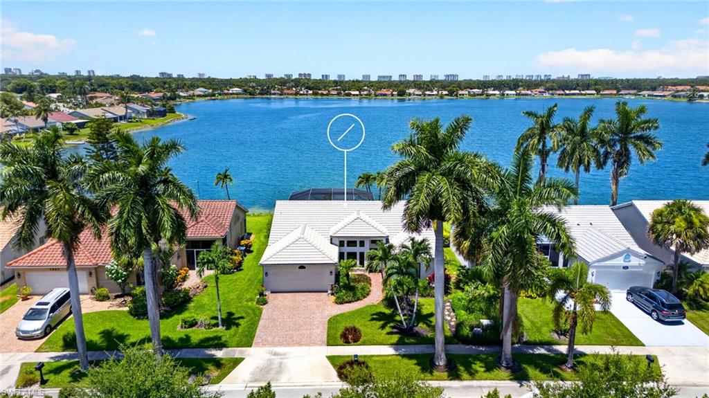 EMERALD LAKES - Residential