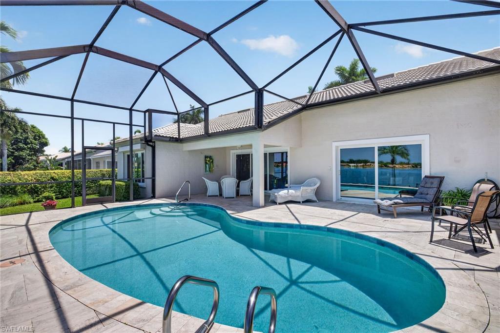 EMERALD LAKES - Residential