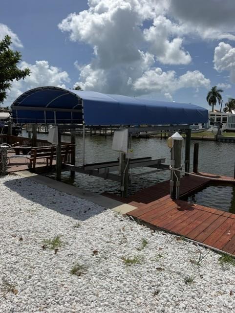 FAIRWAY ISLES NORTH - Residential