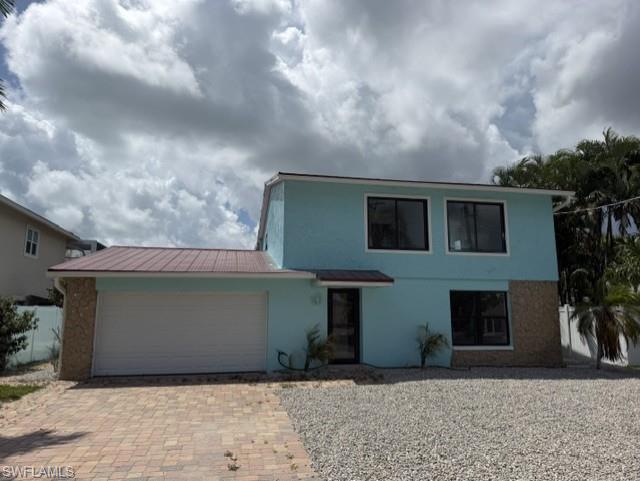FAIRWAY ISLES NORTH - Residential