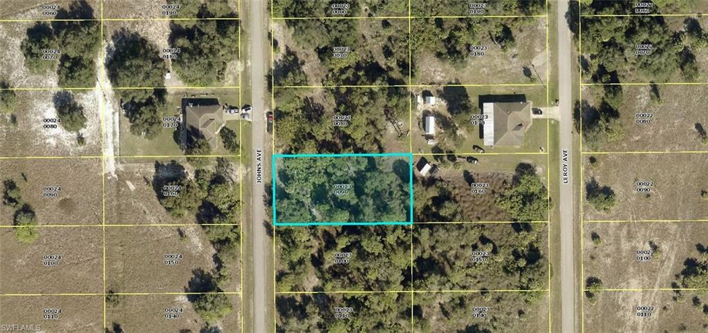 LEHIGH ACRES - Land