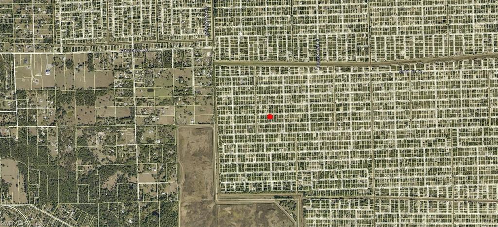 LEHIGH ACRES - Land