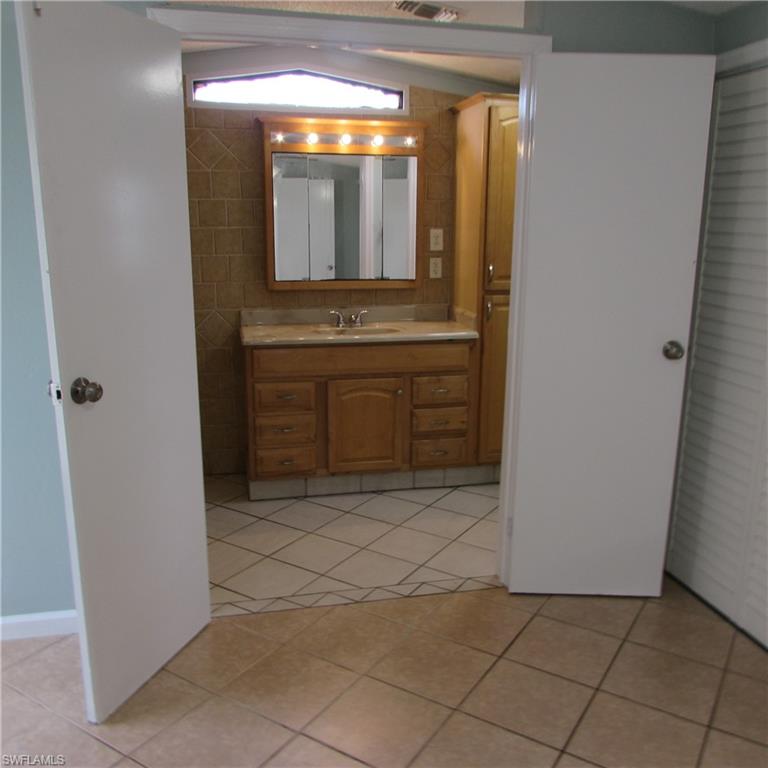 PINE ISLAND CENTER - Residential