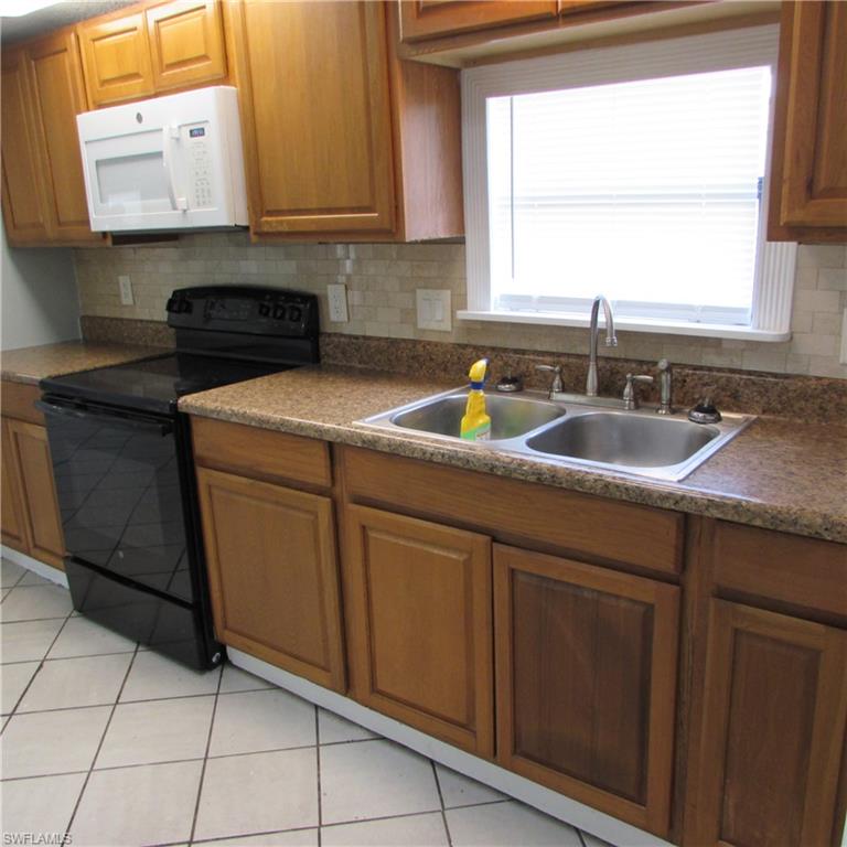 PINE ISLAND CENTER - Residential